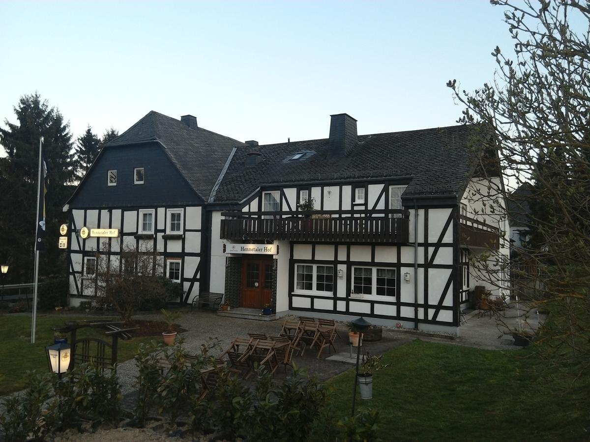 Hennetaler Hof Hotel Erflinghausen Buitenkant foto