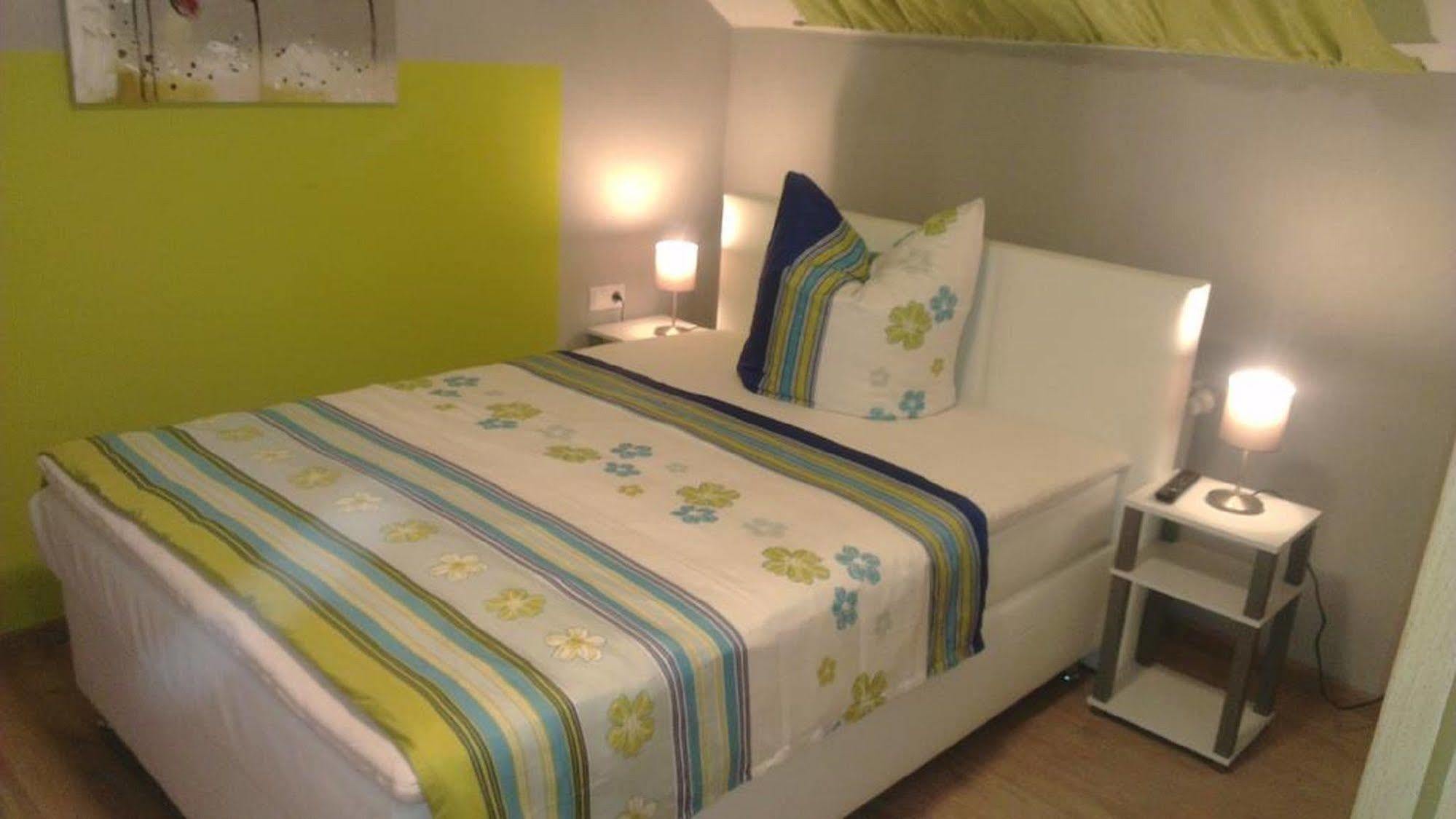 Hennetaler Hof Hotel Erflinghausen Buitenkant foto