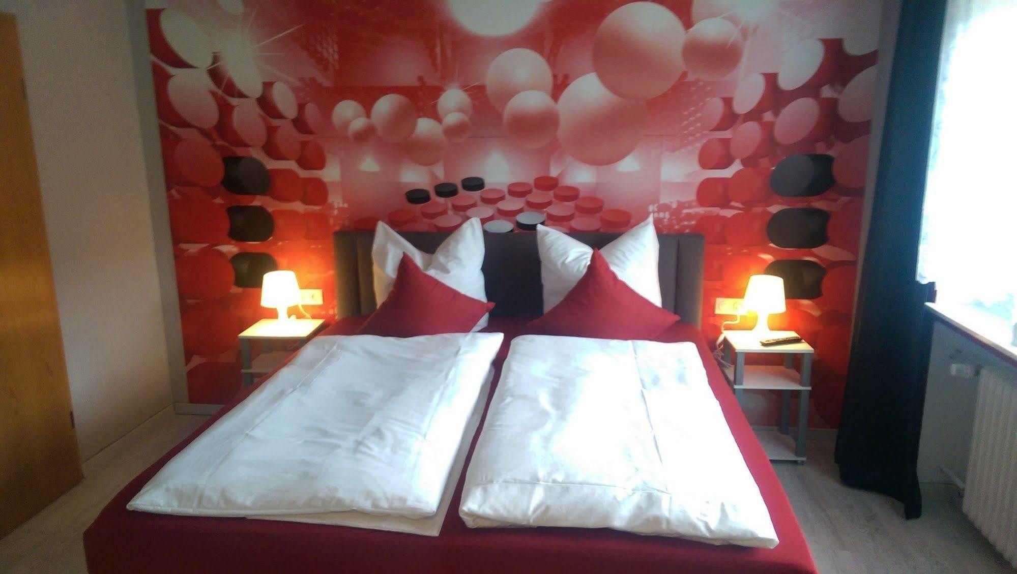 Hennetaler Hof Hotel Erflinghausen Buitenkant foto
